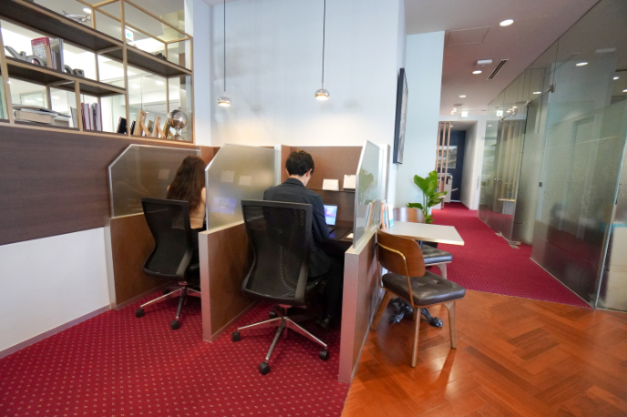 ノマドワーカー