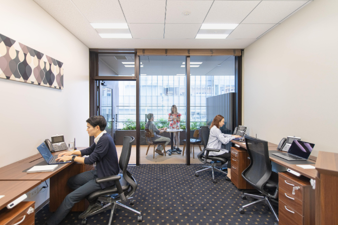サービス付きオフィス
