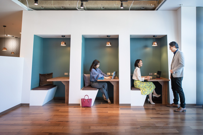 ハイブリッドワーク