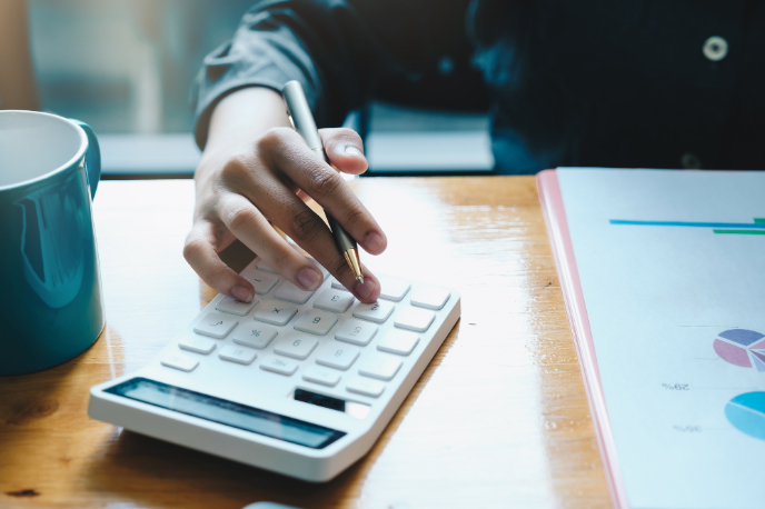 シェアオフィス個人利用の費用相場