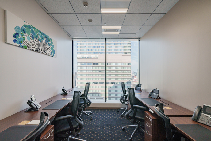 明るいオフィス
