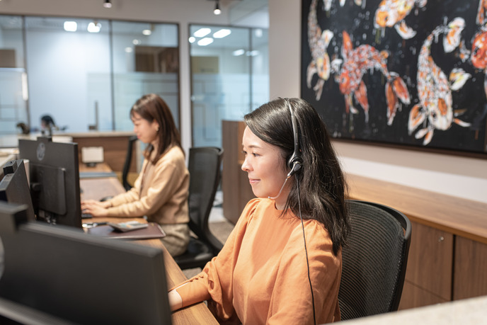 サーブコープヤンマー東京のバイリンガル秘書とレセプショニスト