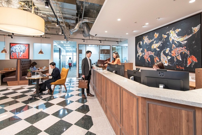 サーブコープの受付チーム