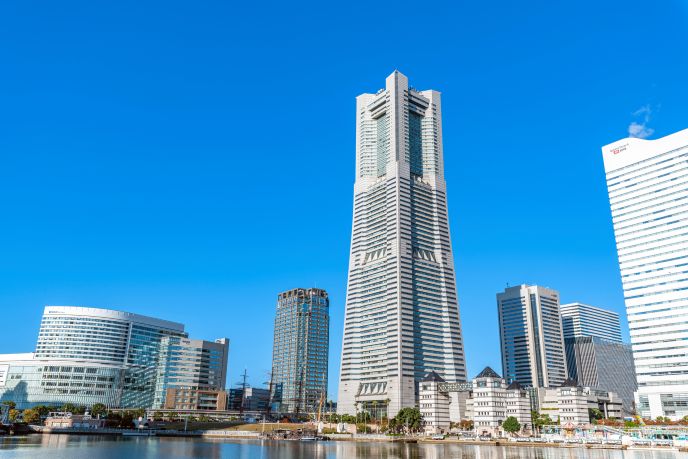 最新設備を備えた大型オフィスビルが集積する、みなとみらいエリアのイメージ