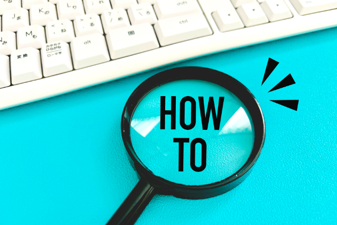  企業の年商の確認方法を示すクエスチョンマークのイメージ