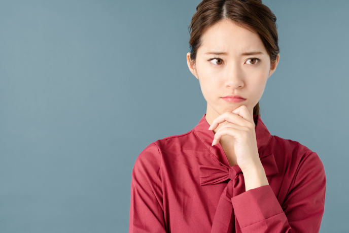 ダブルワークのデメリットについて考えるビジネスパーソン