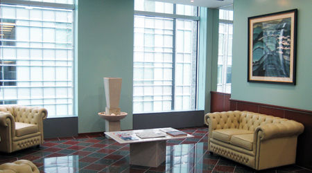 汐留芝離宮ビル ソファエリア 汐留芝離宮ビル ソファエリア